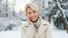 Ihmiset, jotka näyttävät ikäistään paljon nuoremmilta, välttävät näitä kuutta tapaa