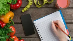 Kuusi helppoa aamurutiinia 50+ arkeen, jotka tukevat jaksamista ja hyvinvointia